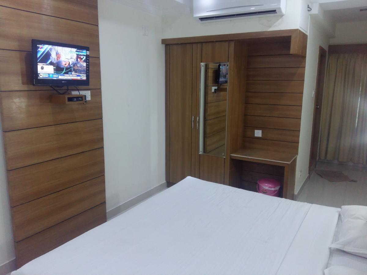 Sree Gokulam Residency Hotel Thrissur Kültér fotó
