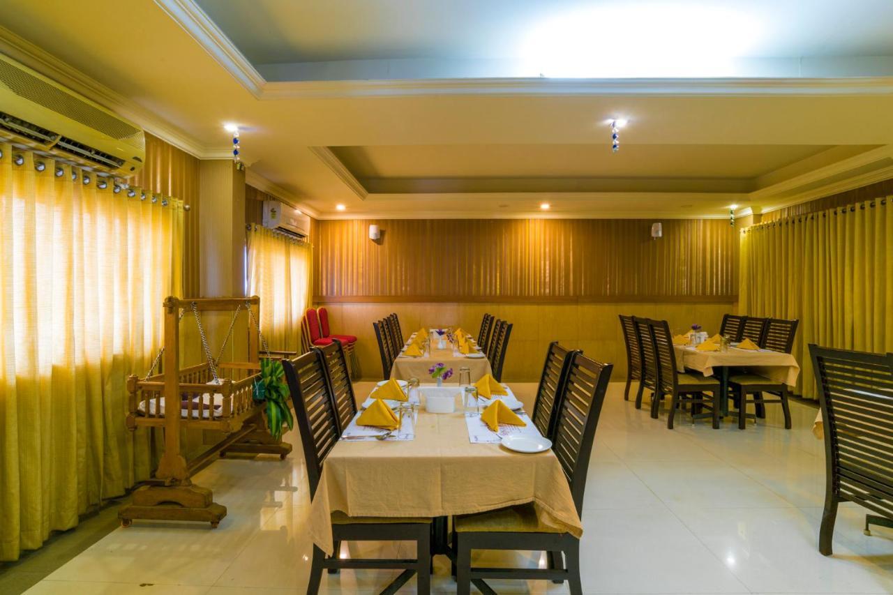 Sree Gokulam Residency Hotel Thrissur Kültér fotó