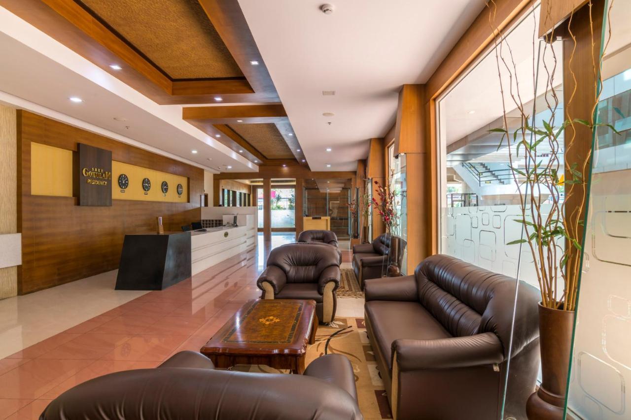 Sree Gokulam Residency Hotel Thrissur Kültér fotó