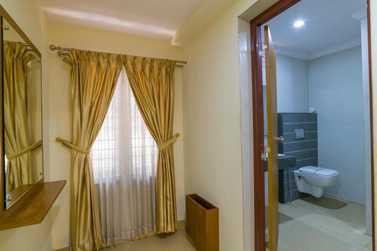 Sree Gokulam Residency Hotel Thrissur Kültér fotó